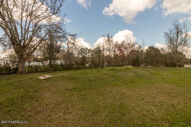 1047 Yellow Water Road, Unit 1 Jacksonville, FL 32234 - Photo 27 of 32 Backyard