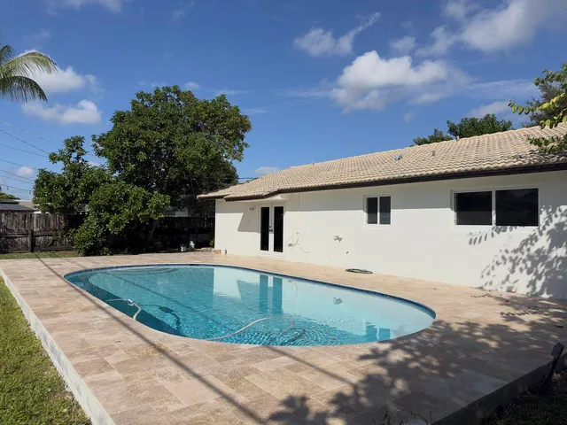 $4,200 | 2030 Bonnie Street, Boca Raton, FL 33486