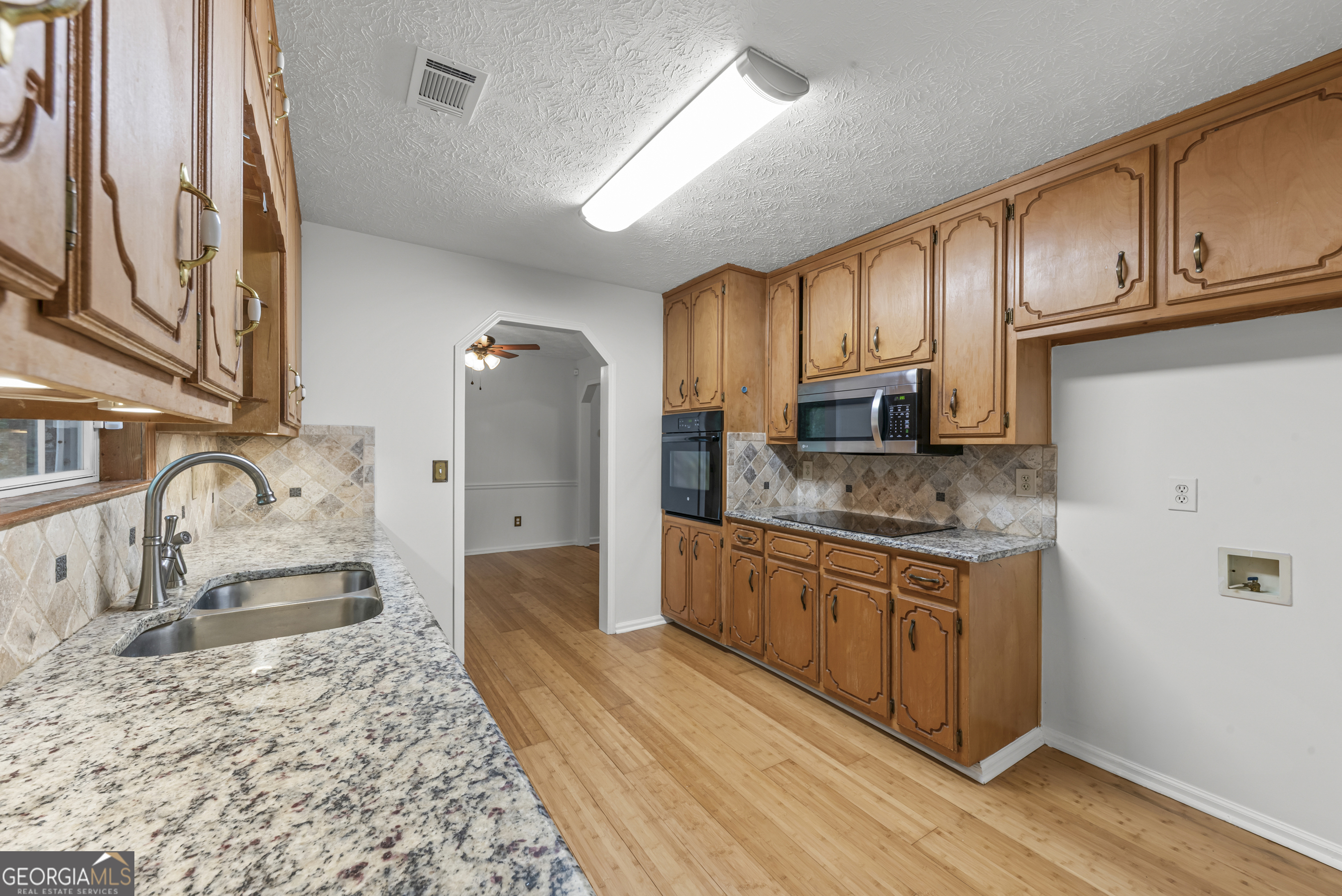 1451 Double Bridges Road Madison, GA 30650 - Photo 19 of 70