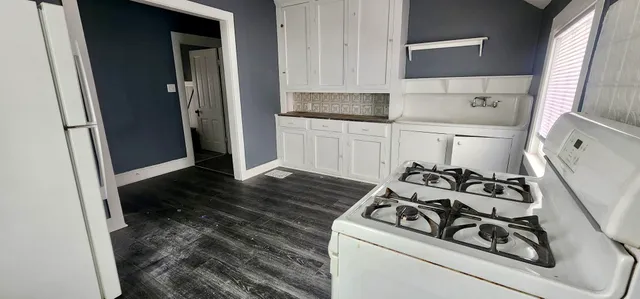 $1,050 | 1801 North Wisconsin Street, Unit UPPR, Racine, WI 53402