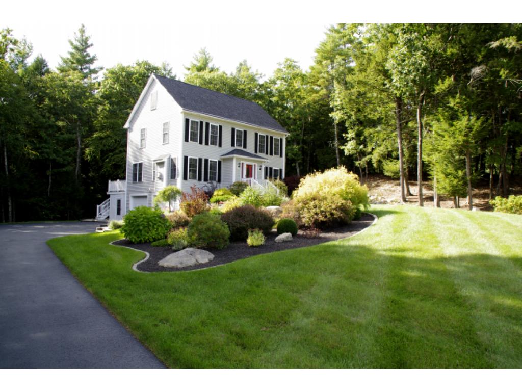 37 Sofia Way Nottingham, NH 03290 - Photo 1 of 36 Gallery Image 1