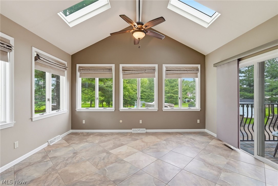 8315 Misty Ridge Trail Youngstown, OH 44514 - Photo 21 of 49
