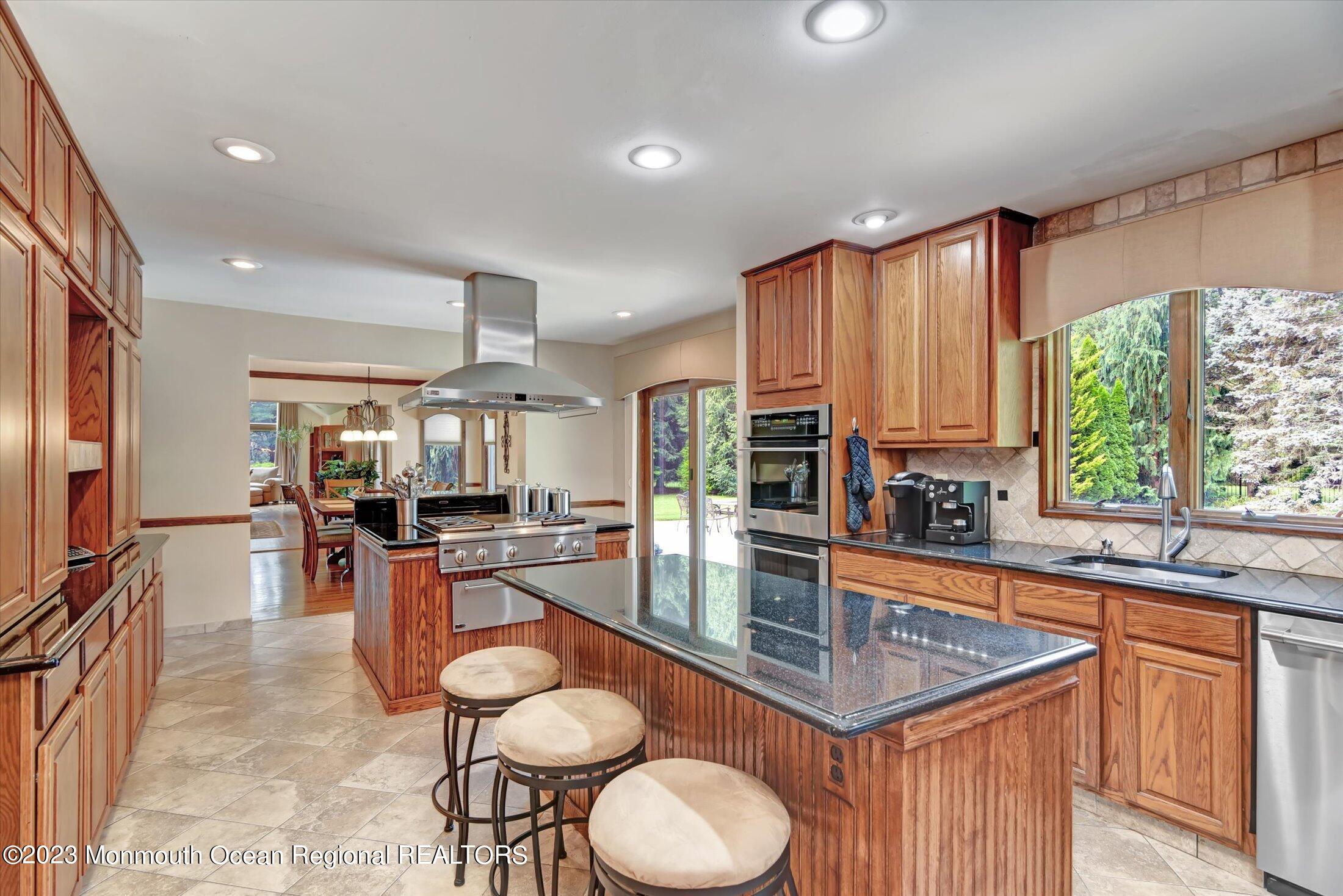 232 School Road Marlboro, NJ 07746 - Photo 18 of 46 19-Kitchen