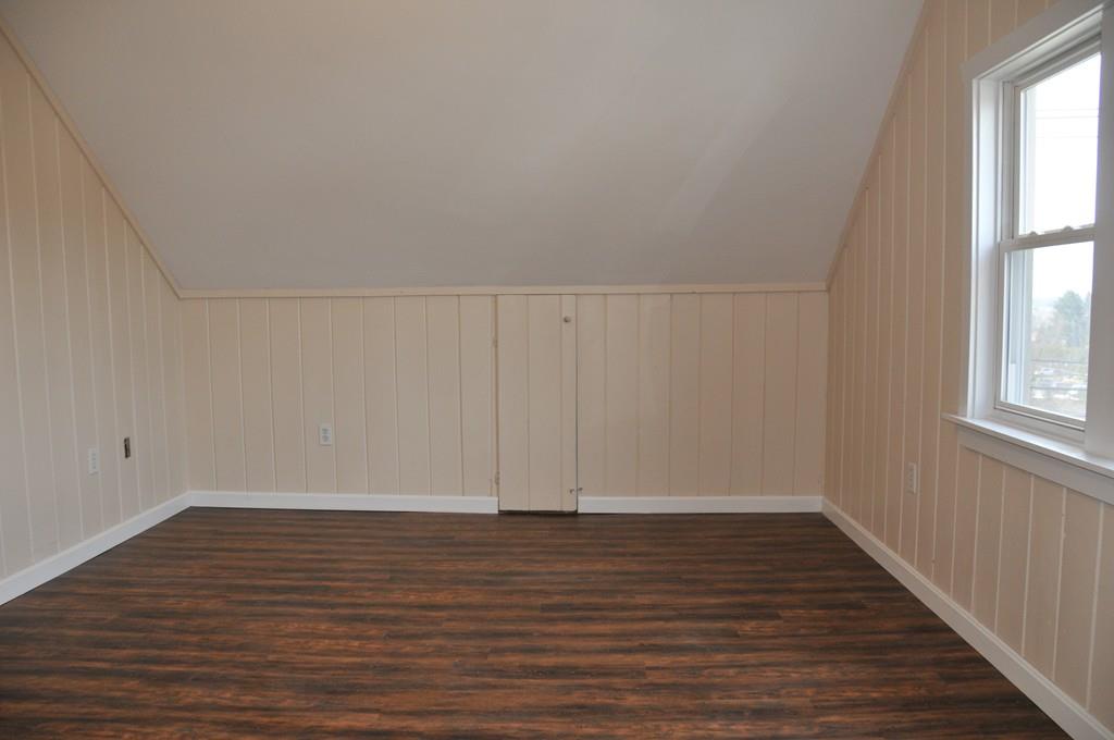 21 Marland Road Worcester, MA 01606 - Photo 25 of 38 Gallery Image 25