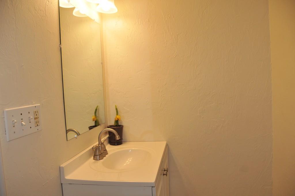21 Marland Road Worcester, MA 01606 - Photo 29 of 38 Gallery Image 29