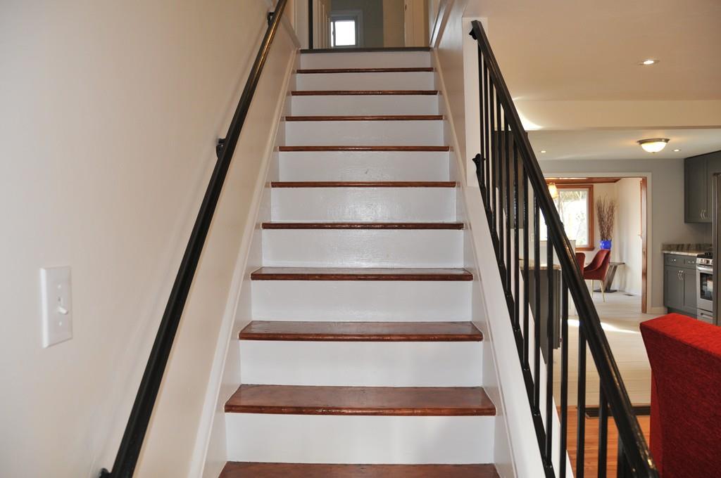 21 Marland Road Worcester, MA 01606 - Photo 7 of 38 Gallery Image 7