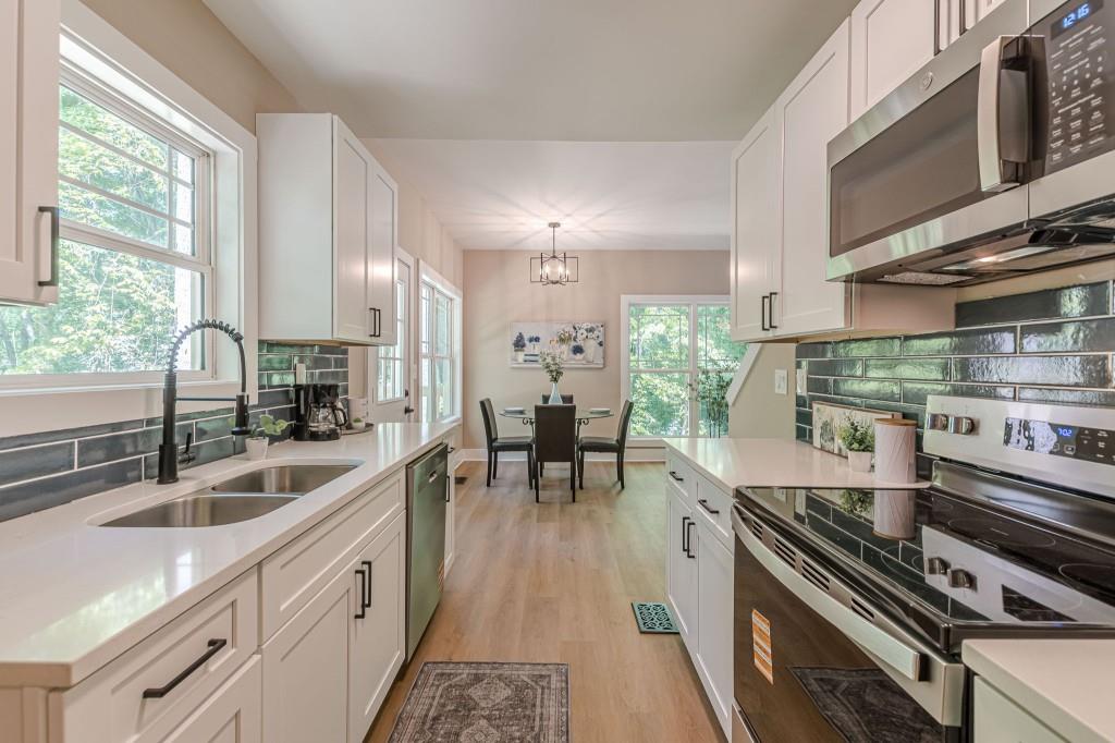 10965 Highridge Court Hampton, GA 30228 - Photo 17 of 52