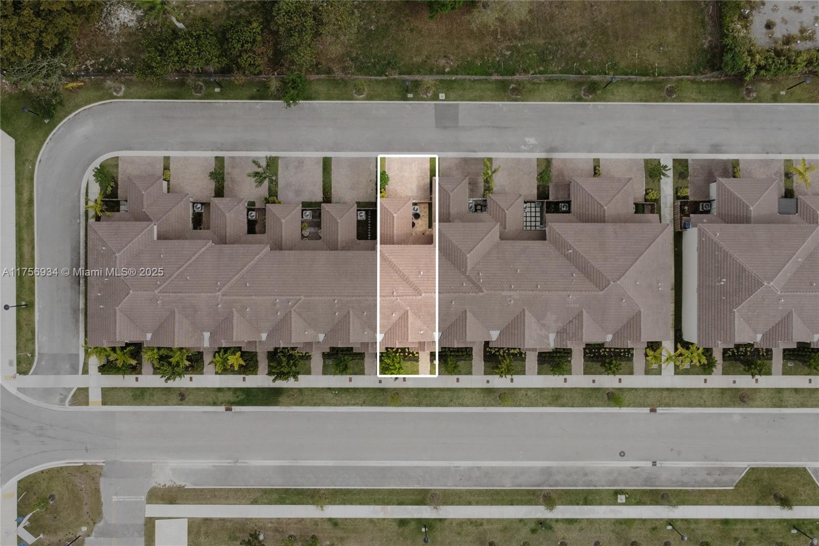 26431 Southwest 148th Avenue Homestead, FL 33032 - Photo 23 of 29 an aerial view of a house