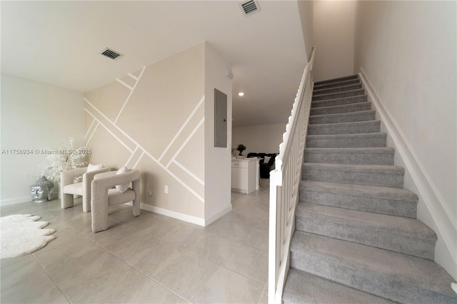 26431 Southwest 148th Avenue Homestead, FL 33032 - Photo 3 of 29 a view of entryway and hall