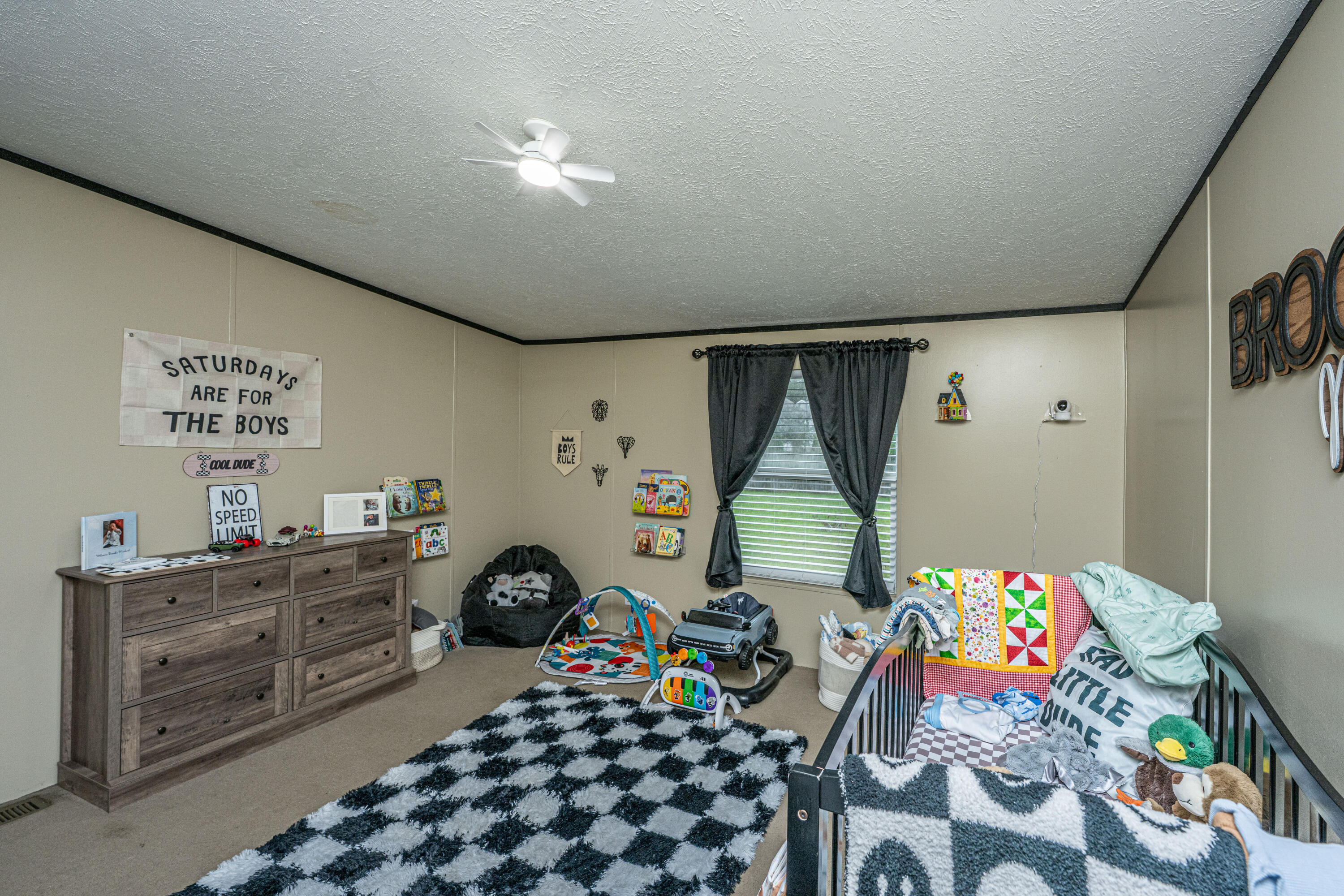 845 East Butternut Road Summerville, SC 29483 - Photo 17 of 24 845EButternut032