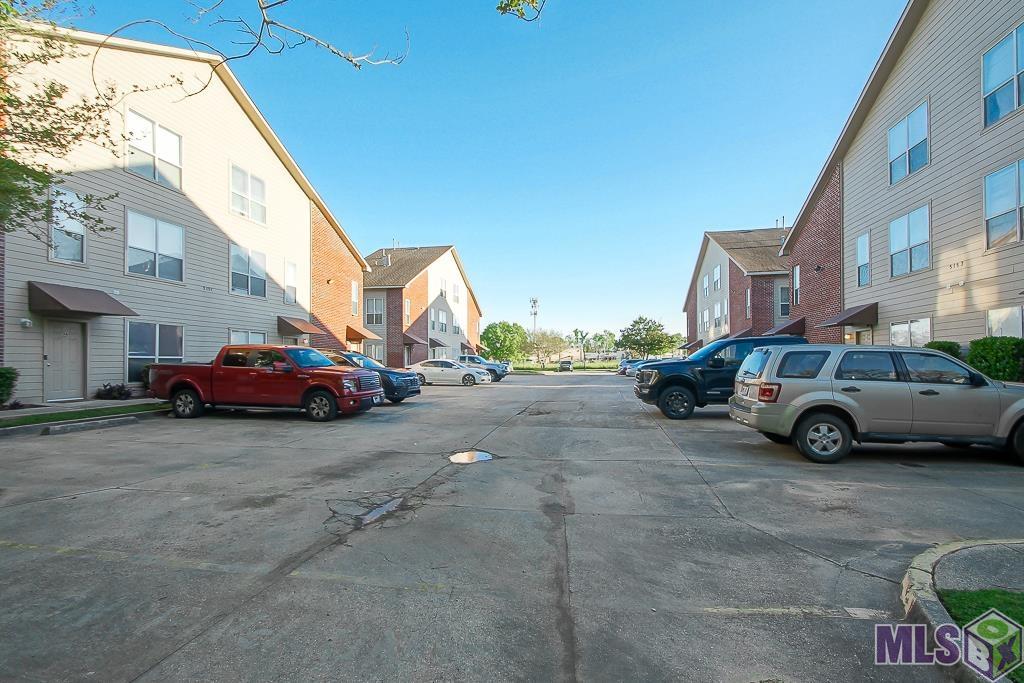 5151 Etta Street, Unit 3B Baton Rouge, LA 70820 - Photo 18 of 22 Gallery Image 18