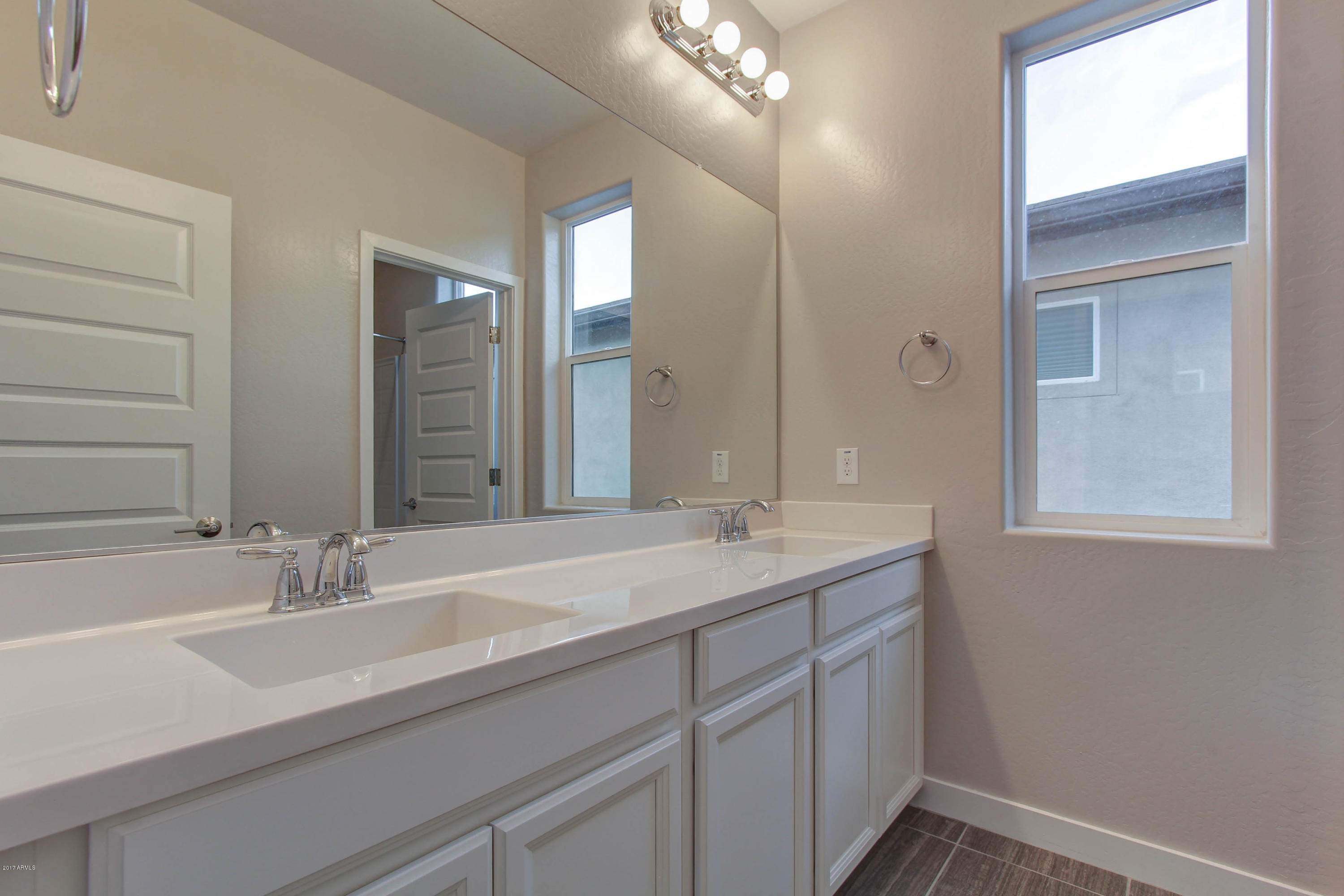 7163 West Post Road Chandler, AZ 85226 - Photo 12 of 15 012_Bathroom II