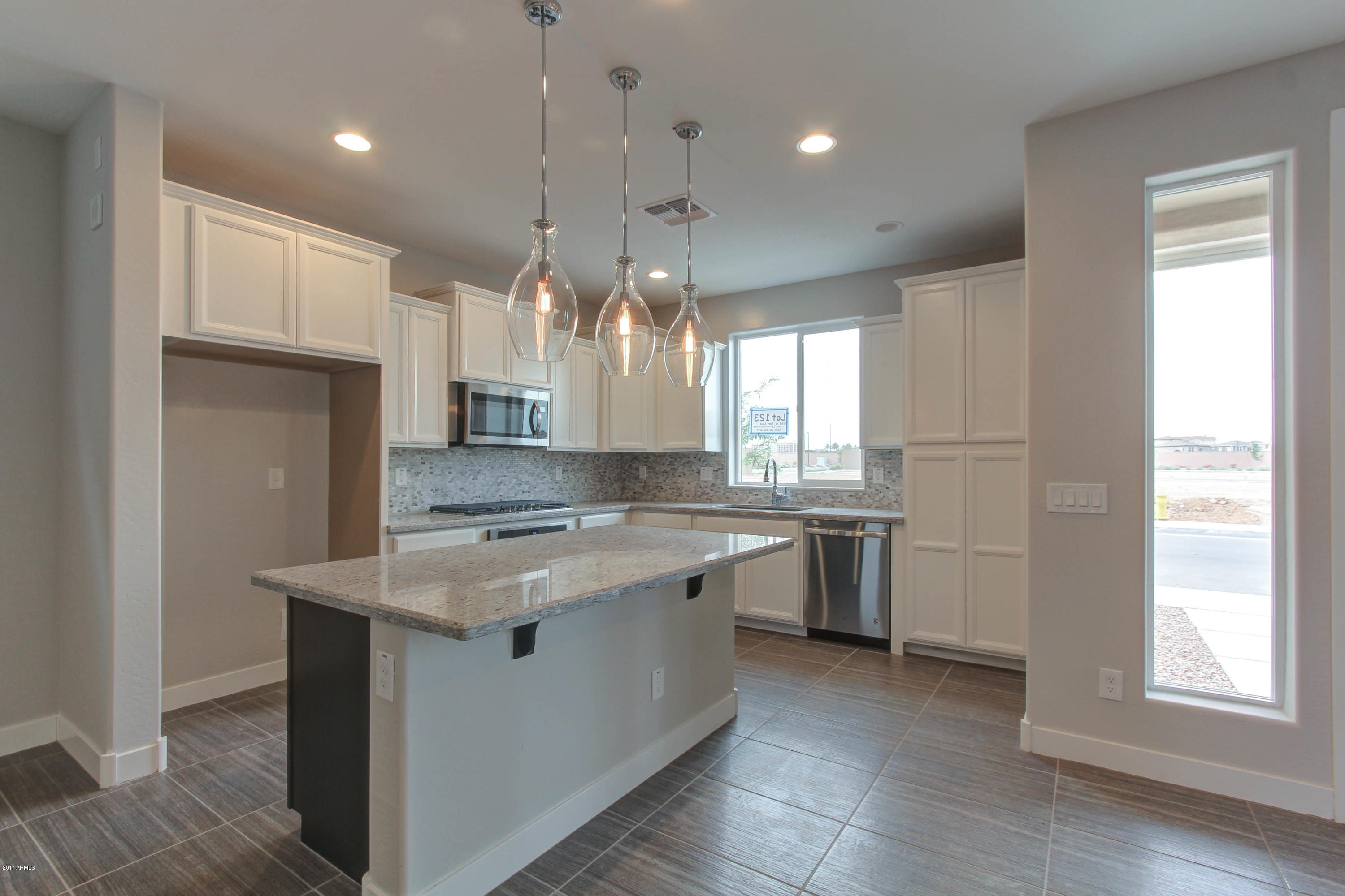 7163 West Post Road Chandler, AZ 85226 - Photo 5 of 15 005_Kitchen
