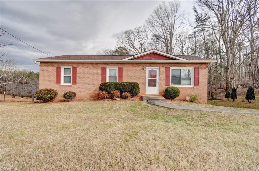 1343 Hopewell Road Morganton, NC 28655 - Photo 1 of 24