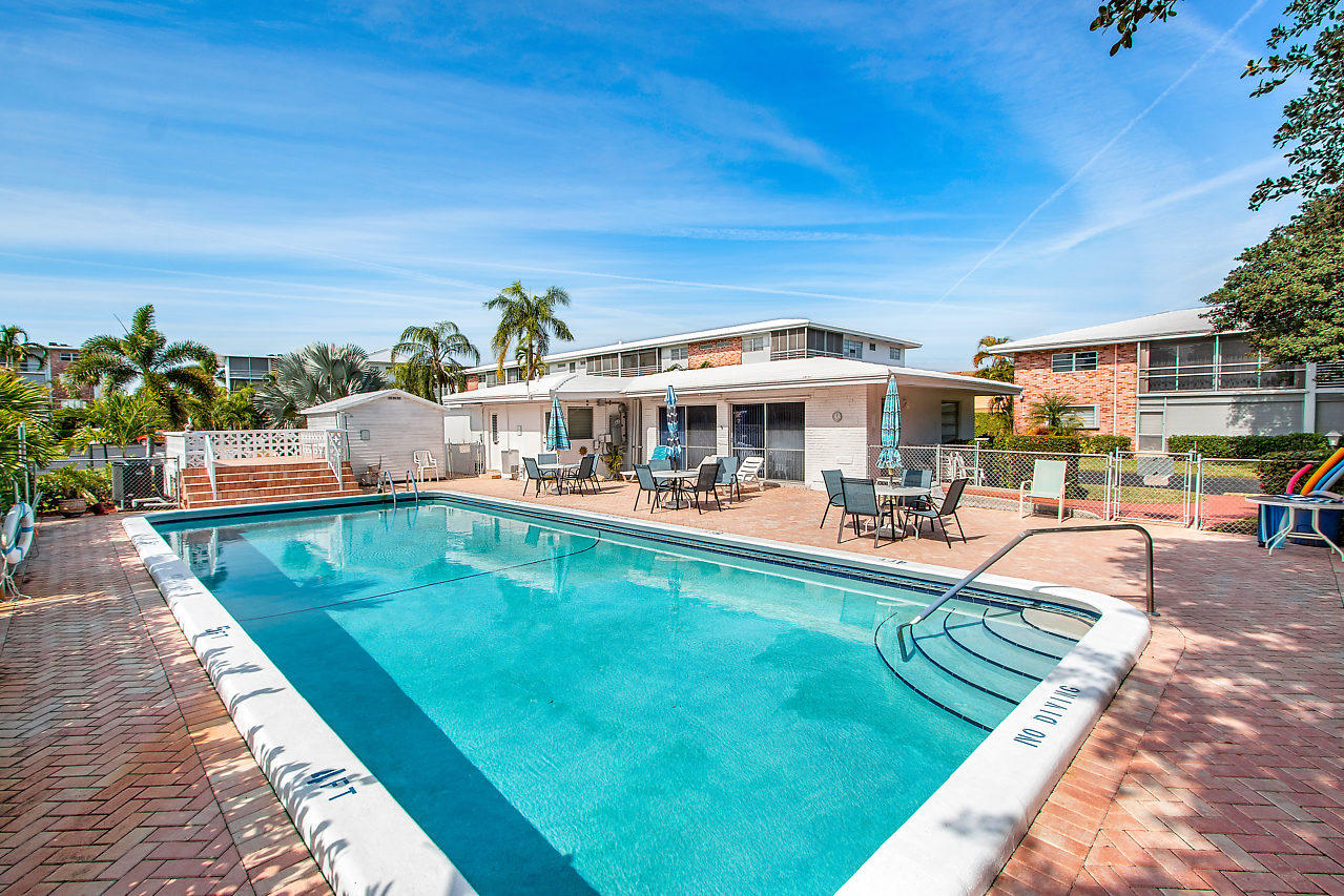 30 Southeast 13th Street, Unit A4 Boca Raton, FL 33432 - Photo 21 of 22 021-30SE13thSt-BocaRaton-FL-small