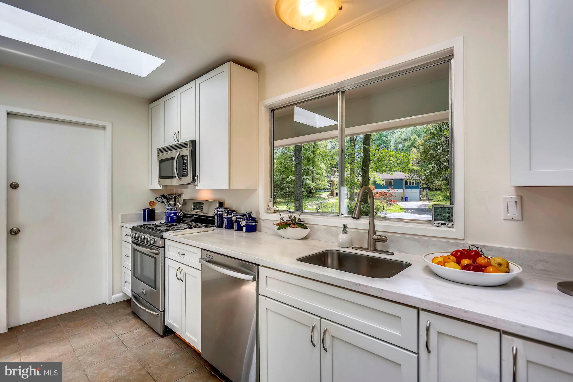 8300 Still Spring Court Bethesda, MD 20817 - Photo 14 of 43 Gallery Image 14