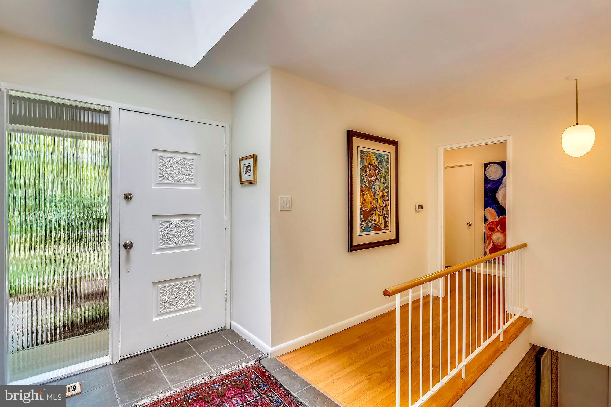 8300 Still Spring Court Bethesda, MD 20817 - Photo 4 of 43 Gallery Image 4