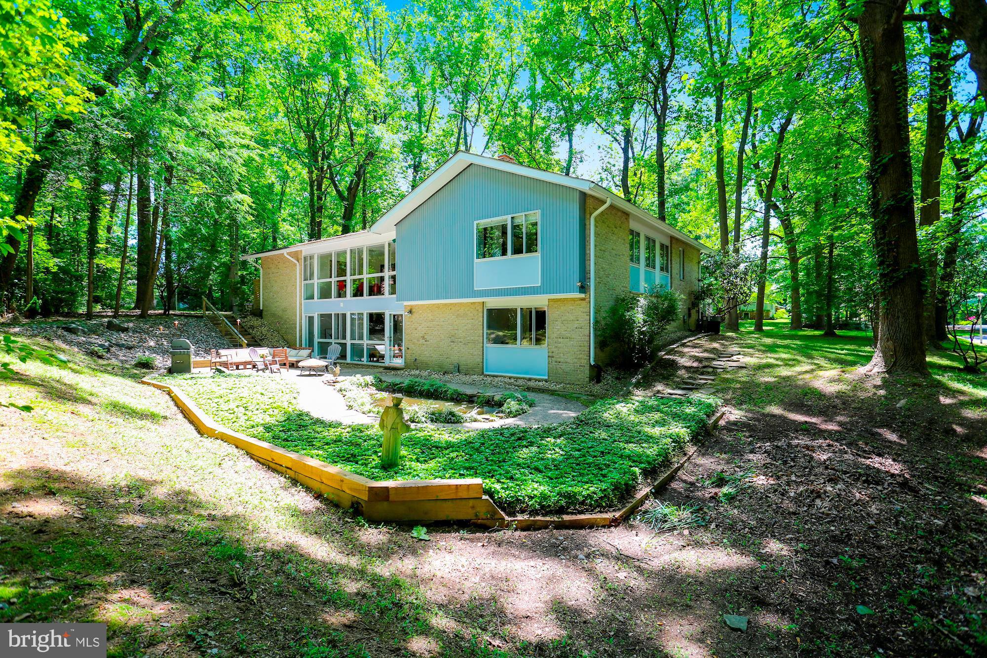8300 Still Spring Court Bethesda, MD 20817 - Photo 37 of 43 Gallery Image 37