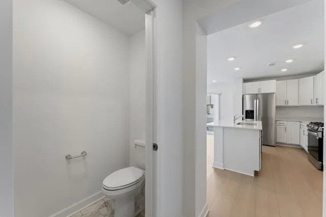 $389,410 | 5231 Long Pointe Pass, Woodbury, MN 55129