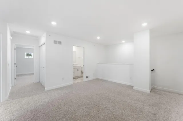 $389,410 | 5231 Long Pointe Pass, Woodbury, MN 55129