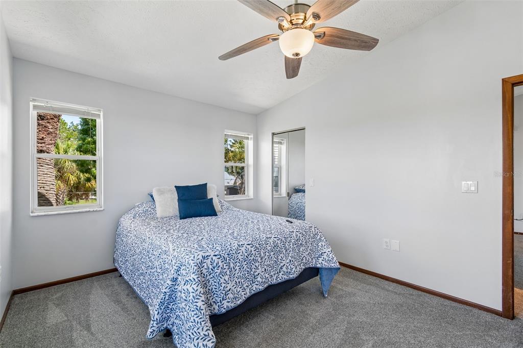 5247 Tropical Point Weeki Wachee, FL 34607 - Photo 38 of 95