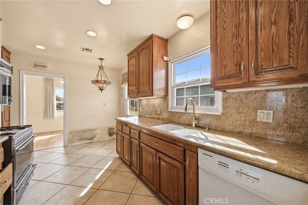 9600 Hoback Street Bellflower, CA 90706 - Photo 13 of 32