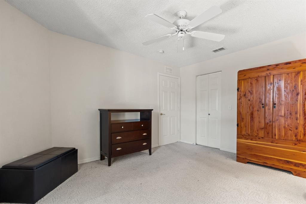 9088 Southwest 95th Terrace Ocala, FL 34481 - Photo 20 of 35