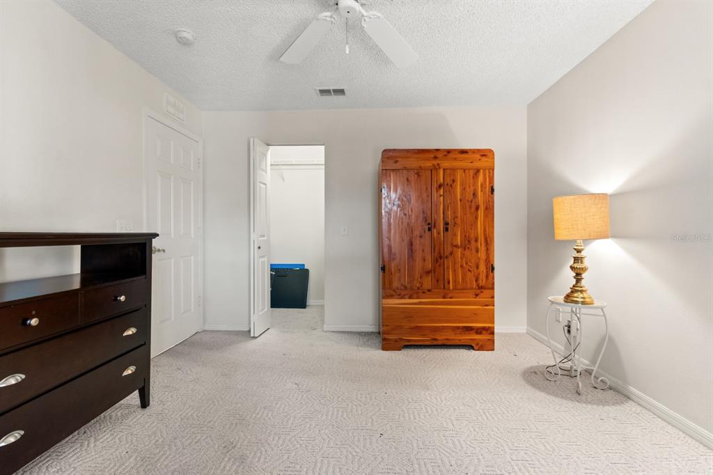 9088 Southwest 95th Terrace Ocala, FL 34481 - Photo 21 of 35