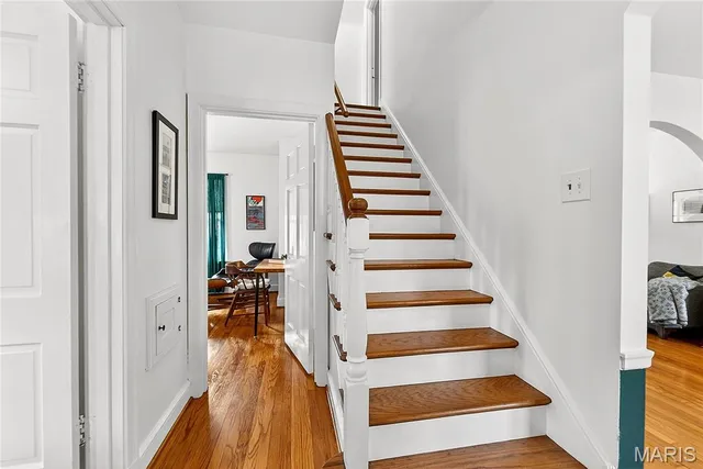 $360,000 | 7465 Drexel Drive, University City, MO 63130