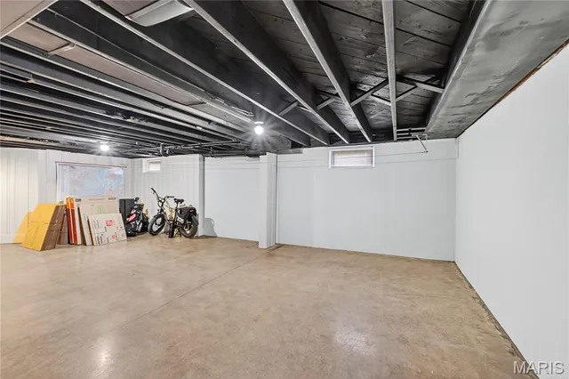 $360,000 | 7465 Drexel Drive, University City, MO 63130