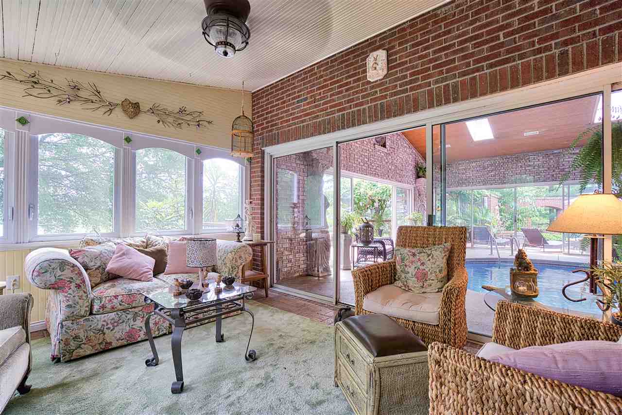 5499 Schneider Road Newburgh, IN 47630 - Photo 18 of 36 Gallery Image 18