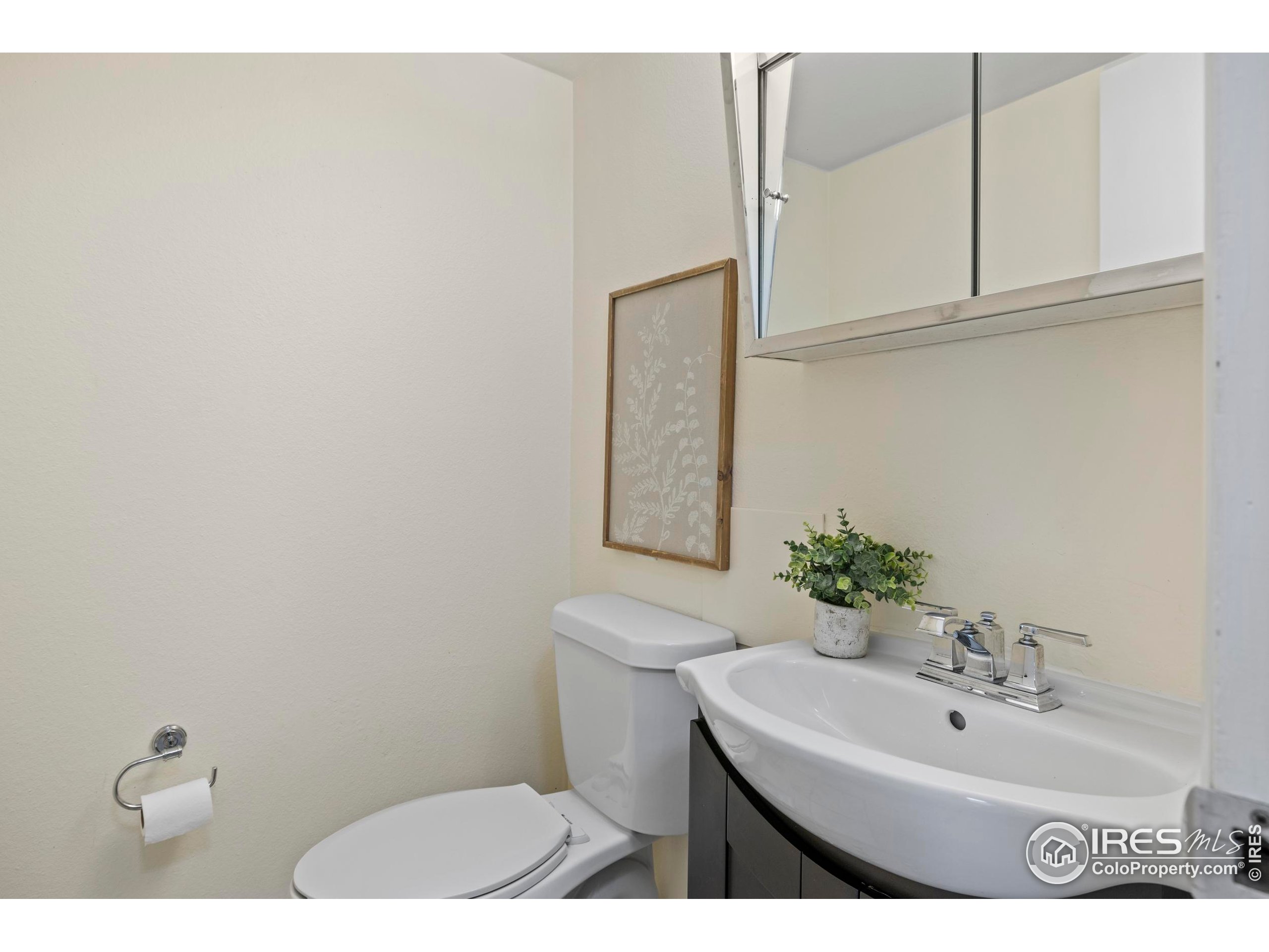 1705 Heatheridge Road, Unit E 101 Fort Collins, CO 80526 - Photo 17 of 31