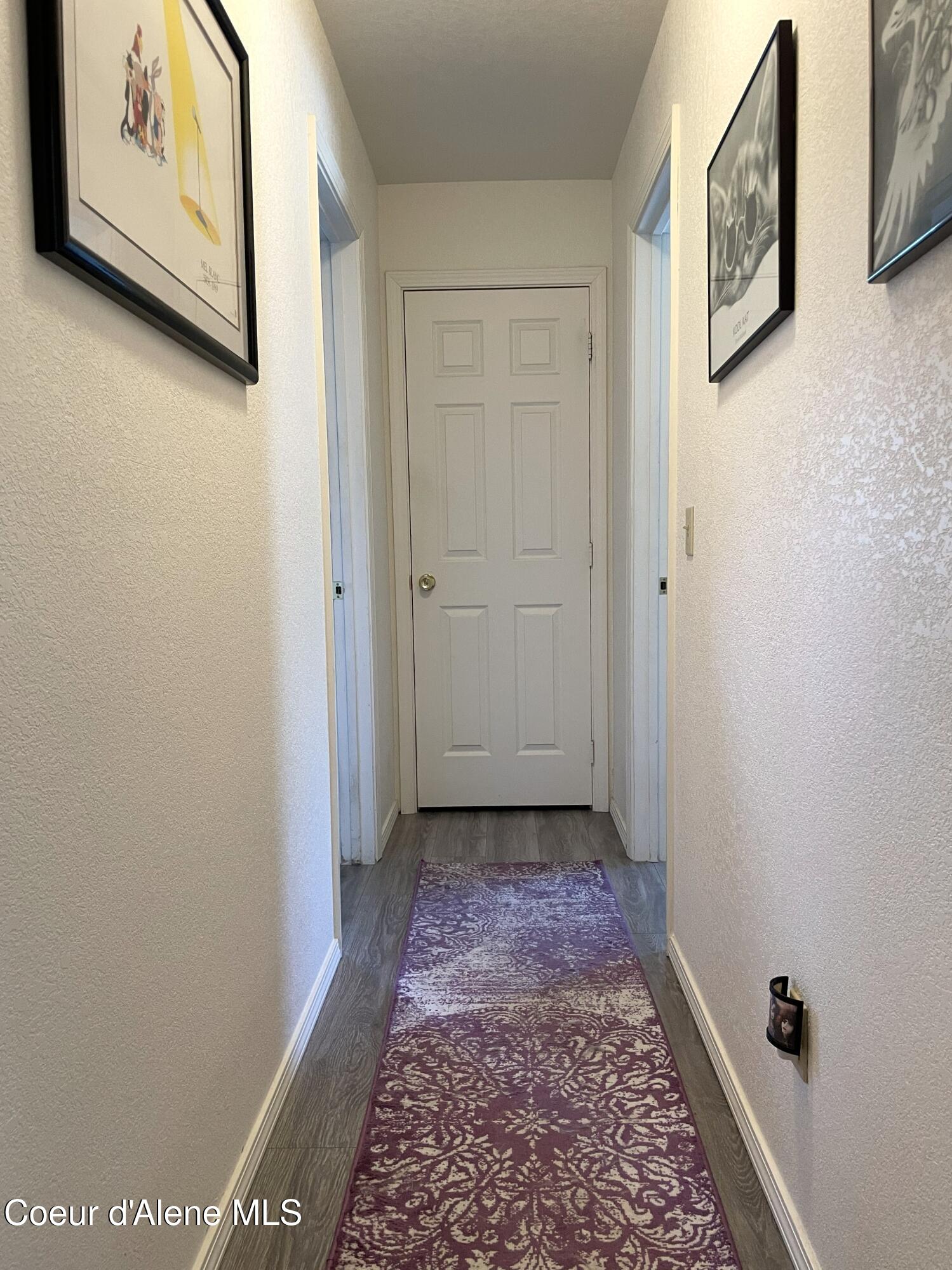 1201 Spruce Street Sandpoint, ID 83864 - Photo 29 of 47 Upstairs Hallway