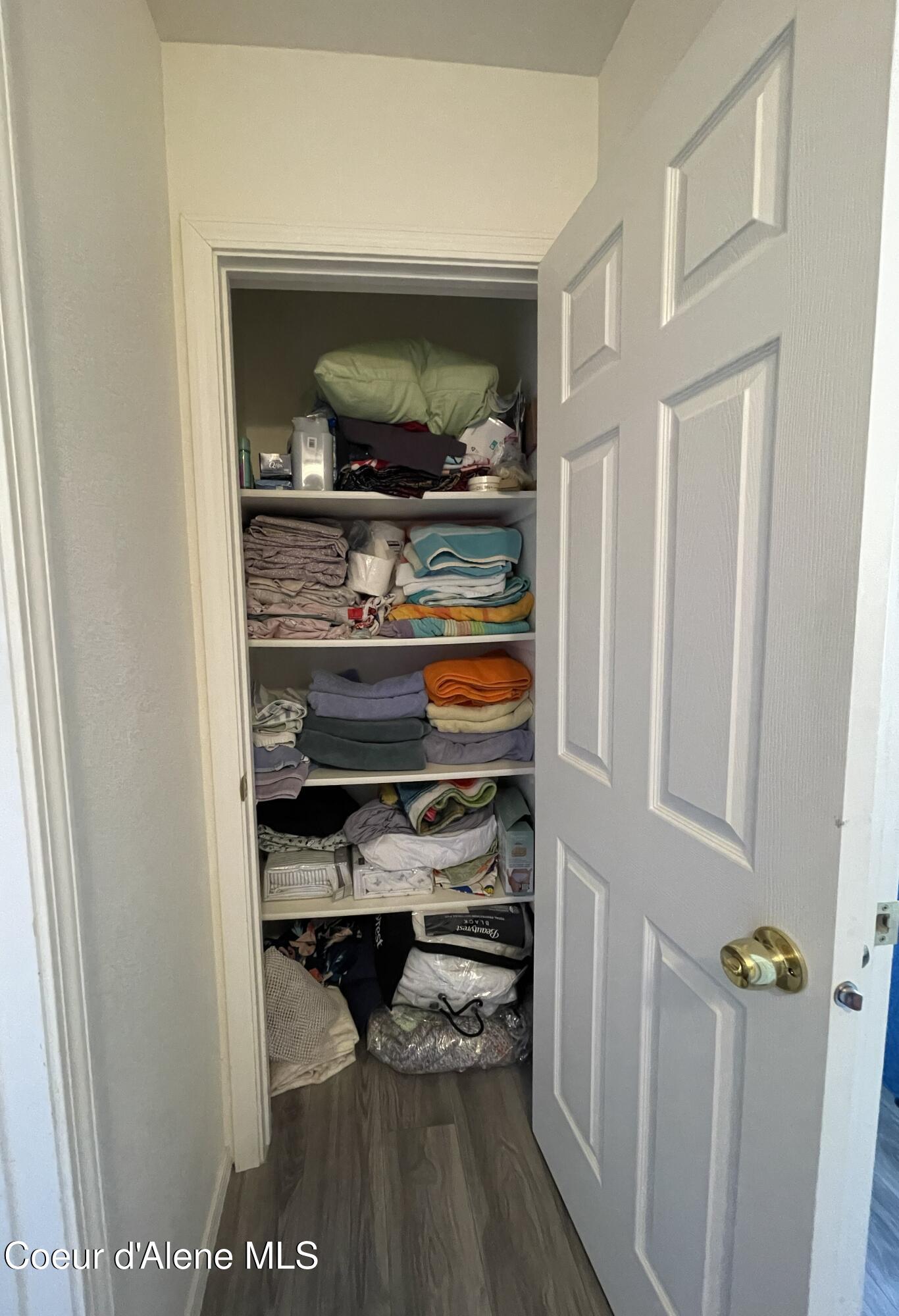 1201 Spruce Street Sandpoint, ID 83864 - Photo 30 of 47 Upstairs Linen Closet