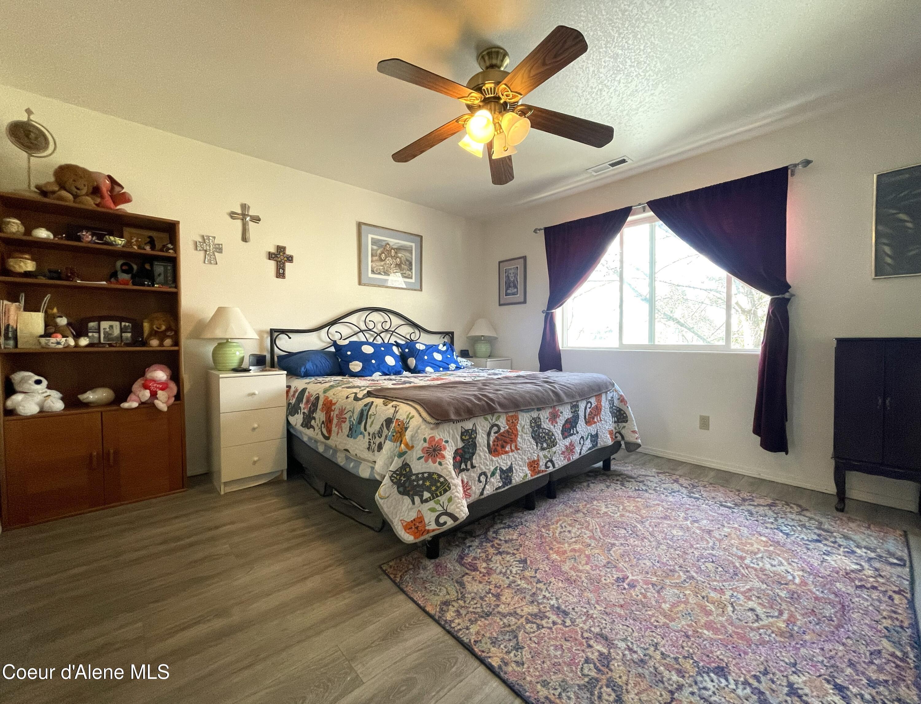 1201 Spruce Street Sandpoint, ID 83864 - Photo 31 of 47 Spacious Master Bedroom