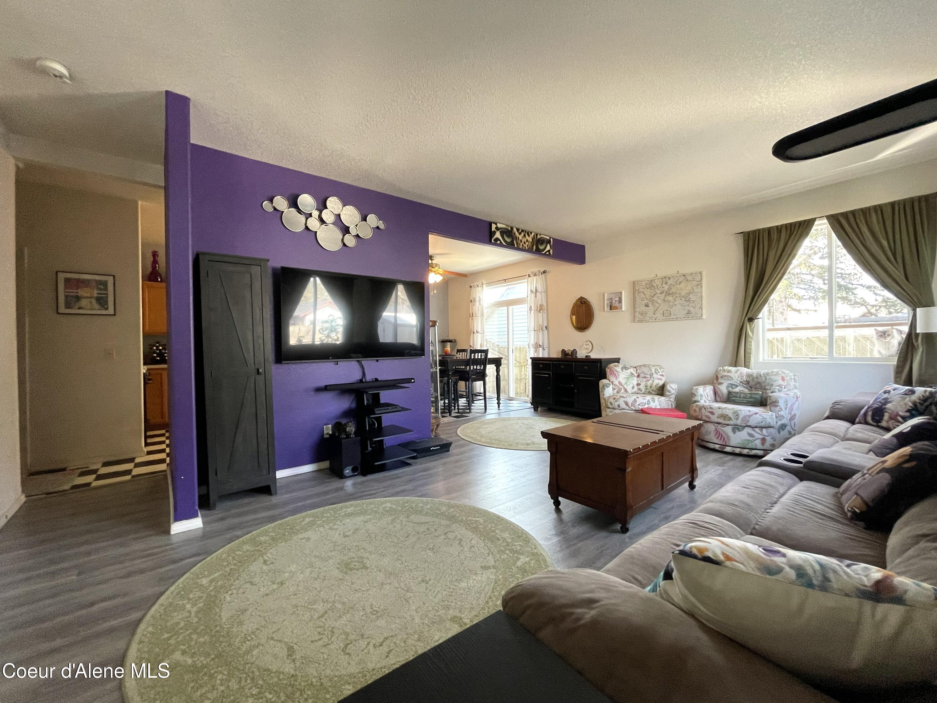 1201 Spruce Street Sandpoint, ID 83864 - Photo 9 of 47 Lots of Natural Light