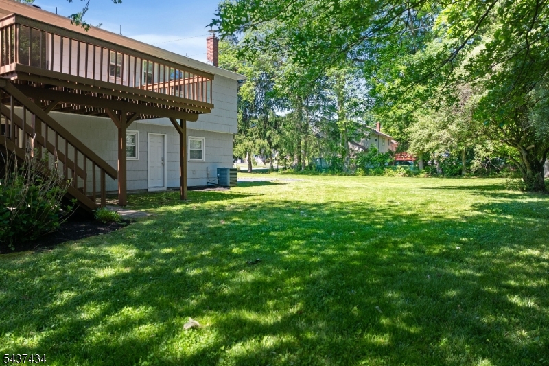 244 Malapardis Road Cedar Knolls, NJ 07927 - Photo 25 of 32