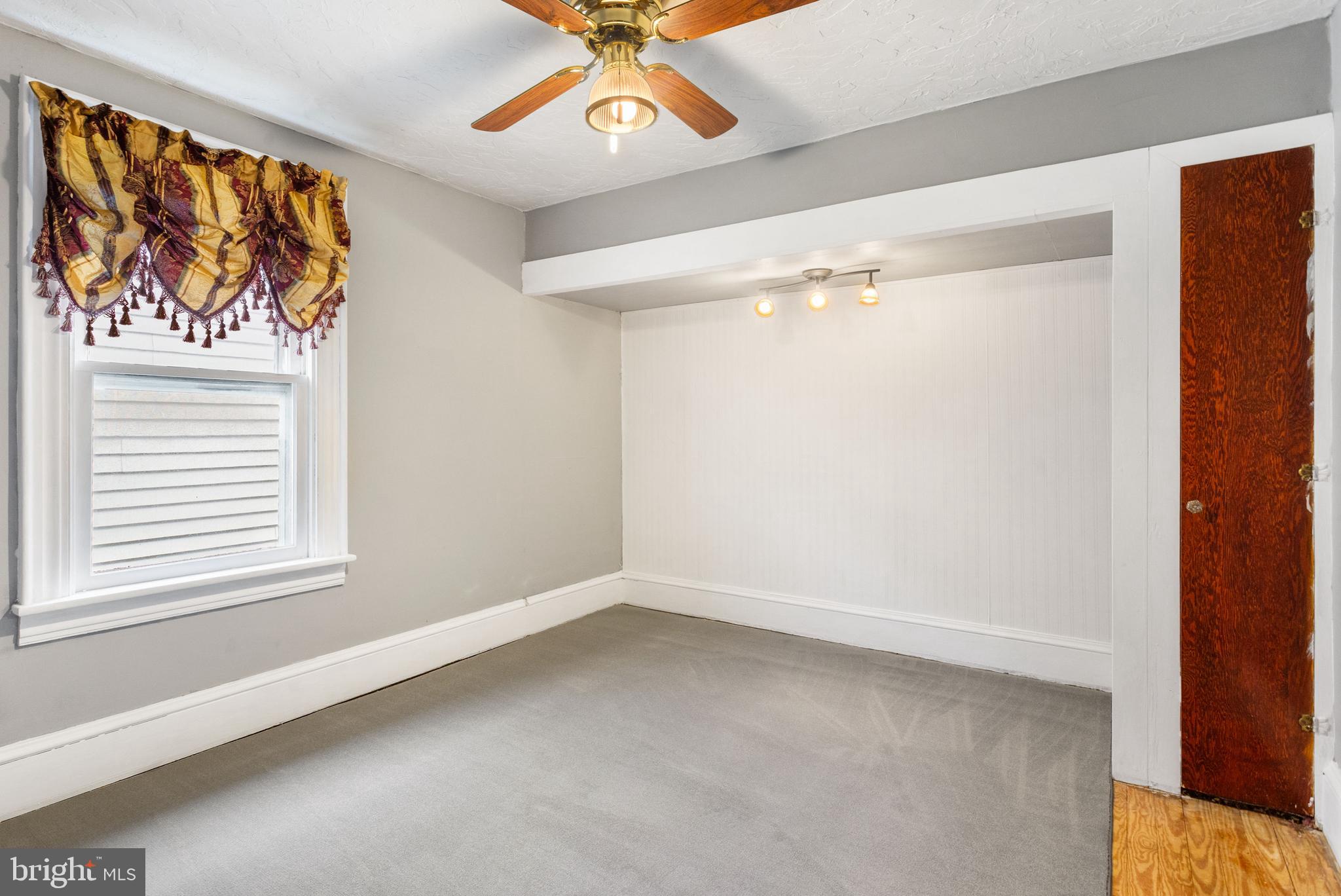 766 Baltimore Street Hanover, PA 17331 - Photo 24 of 33 Gallery Image 24