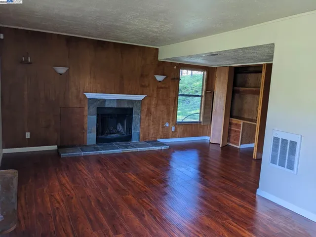 $2,350,000 | 194 Hillcroft Way, Walnut Creek, CA 94597