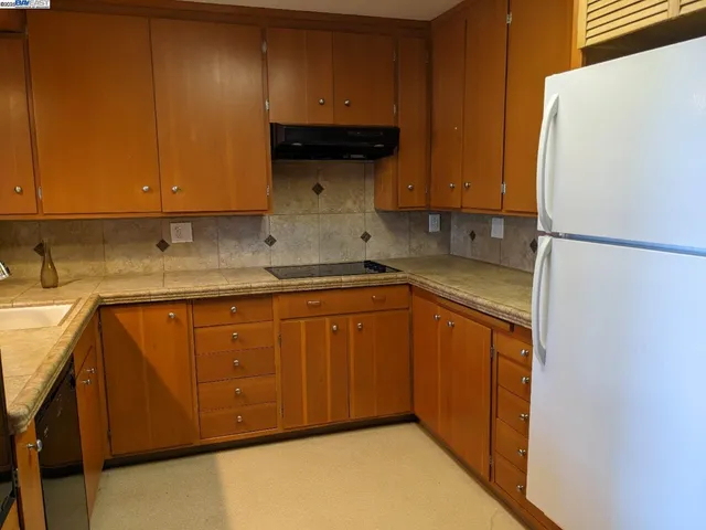 $2,350,000 | 194 Hillcroft Way, Walnut Creek, CA 94597