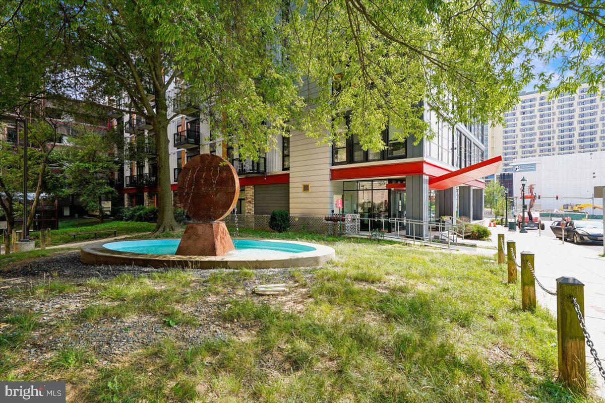 1320 Fenwick Lane, Unit 301 Silver Spring, MD 20910 - Photo 29 of 55 Park Fountain