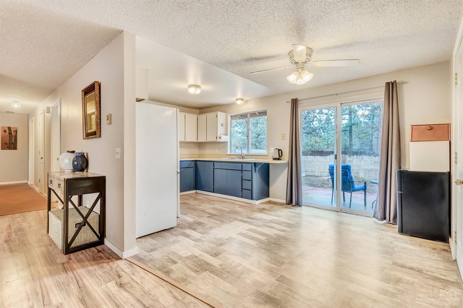 60872 Brosterhous Road Bend, OR 97702 - Photo 5 of 17 Additional Photo