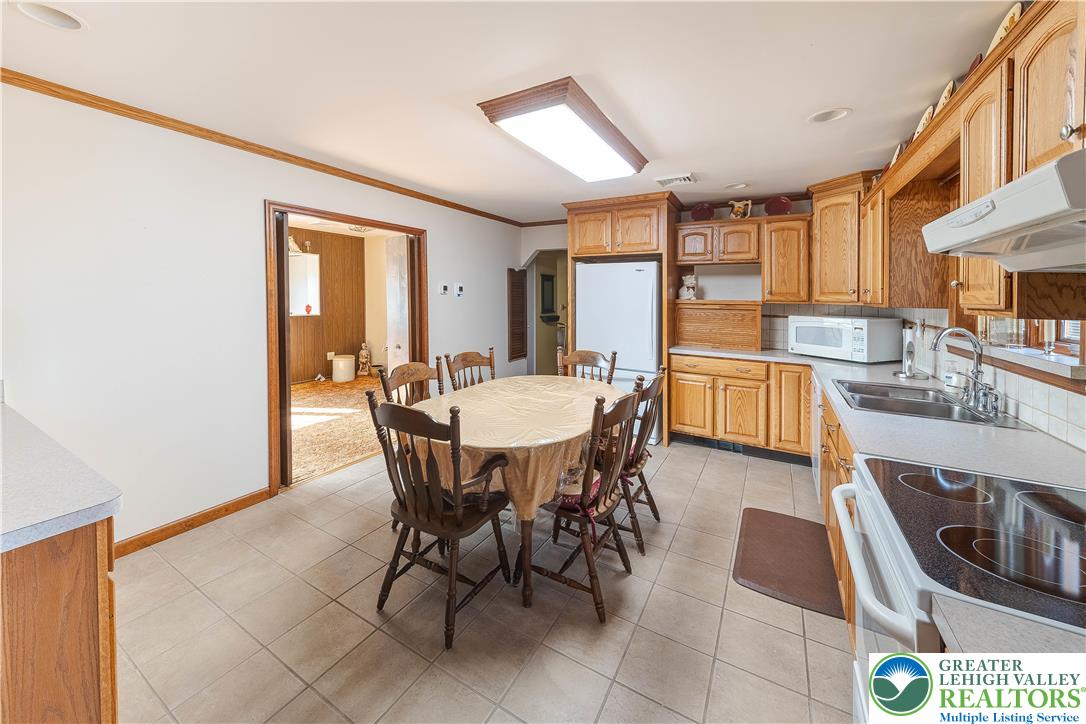 5391 Chapmans Road Orefield, PA 18069 - Photo 17 of 36 Unit 2