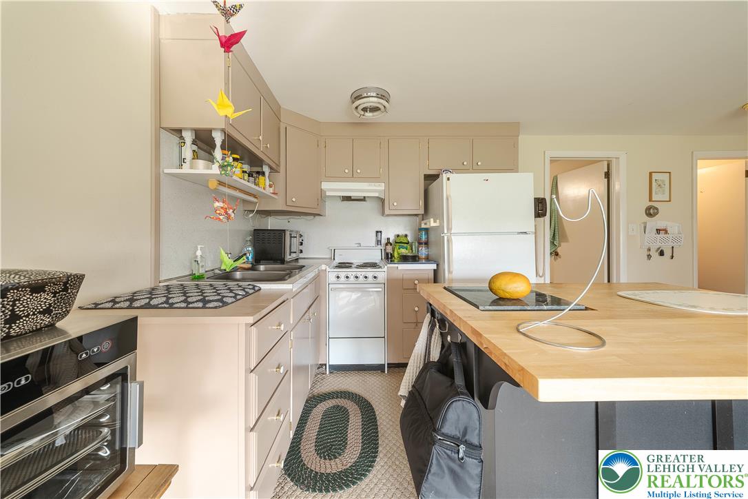 5391 Chapmans Road Orefield, PA 18069 - Photo 7 of 36 Unit 1