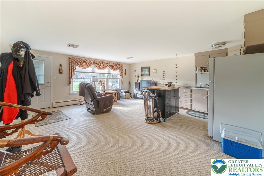 5391 Chapmans Road Orefield, PA 18069 - Photo 9 of 36 Unit 1