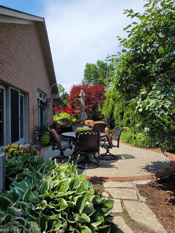 472 Shelbourne Road Grosse Pointe Farms, MI 48236 - Photo 40 of 45