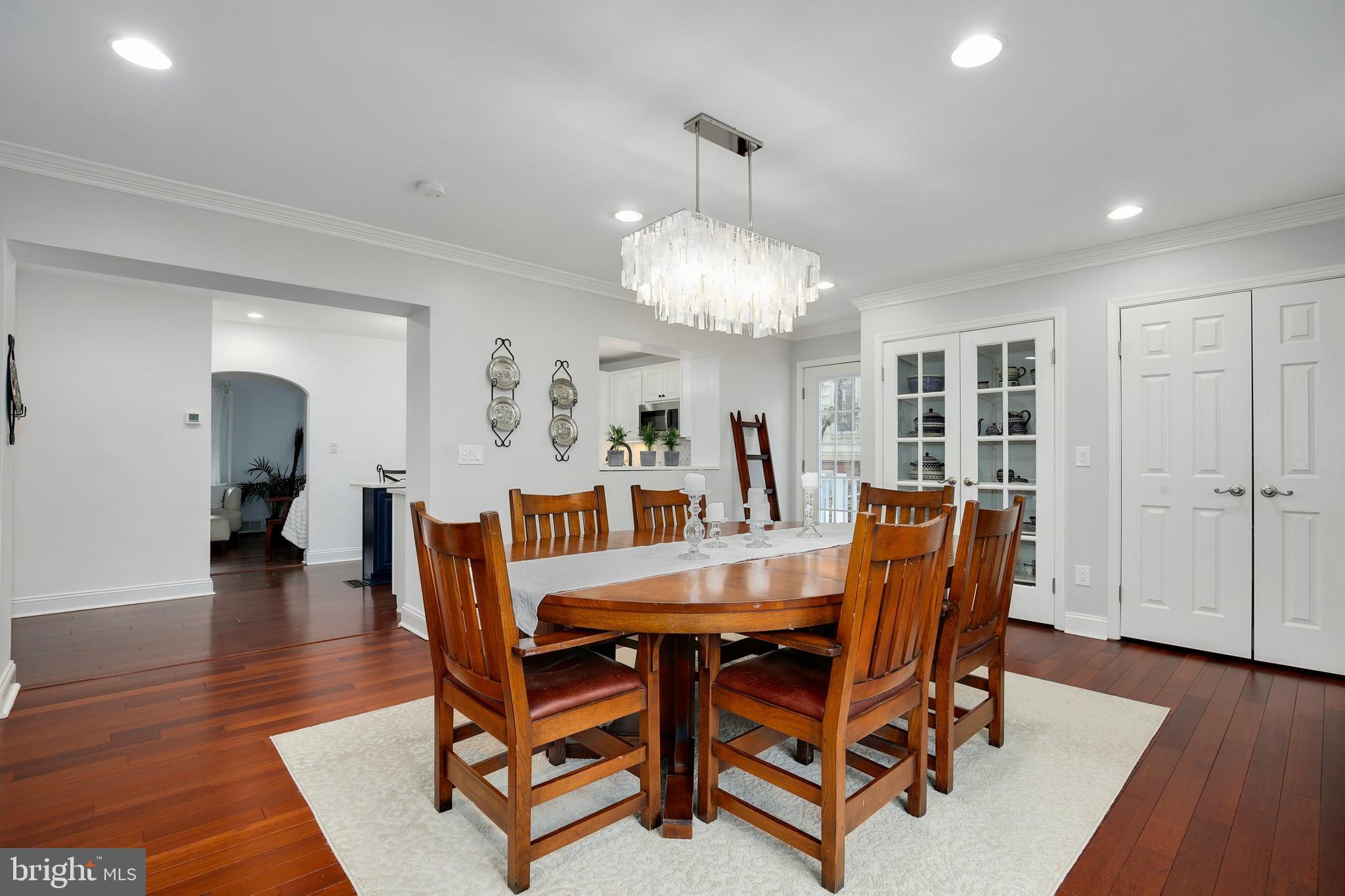 6705 Barr Road Bethesda, MD 20817 - Photo 14 of 67