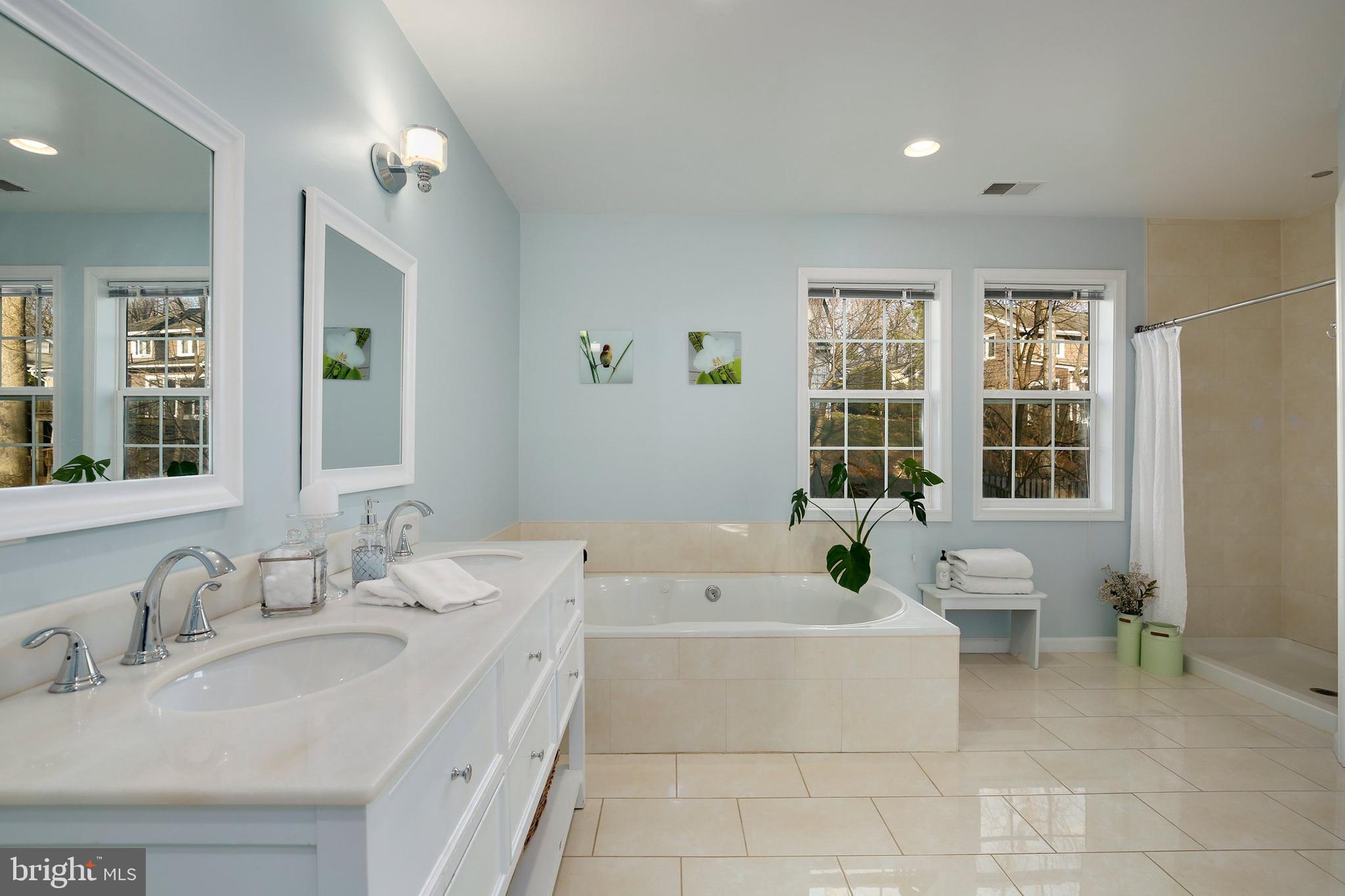 6705 Barr Road Bethesda, MD 20817 - Photo 39 of 67