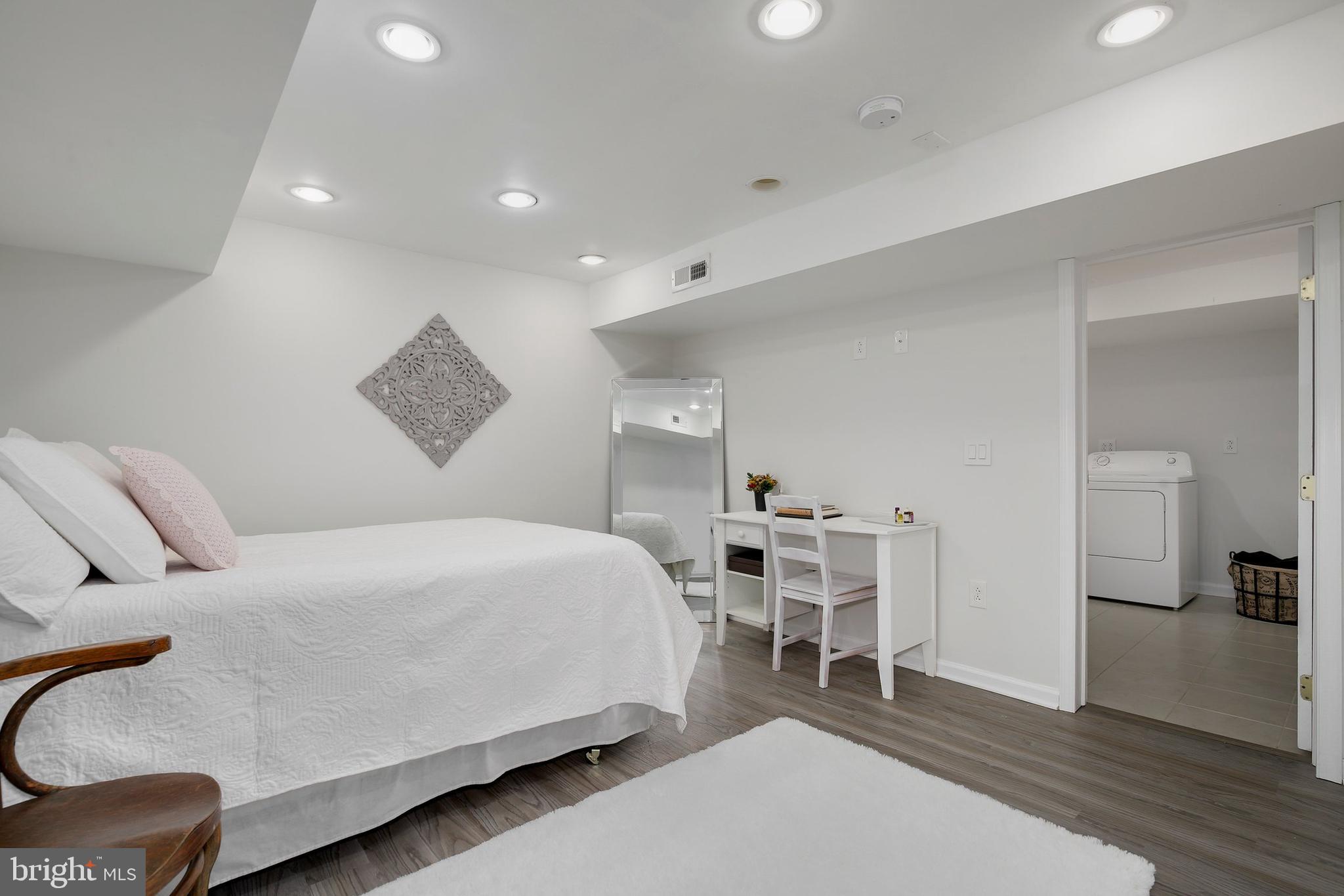 6705 Barr Road Bethesda, MD 20817 - Photo 52 of 67