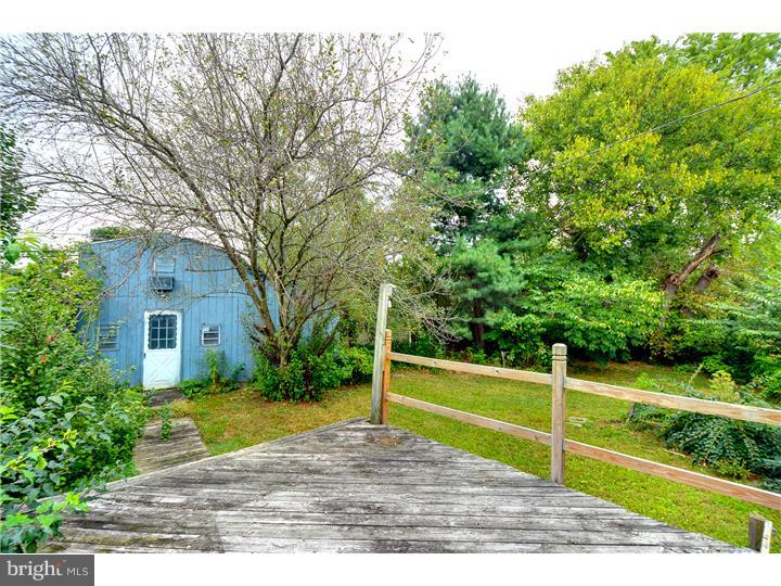 12252 Sweet Briar Road Philadelphia, PA 19154 - Photo 22 of 25